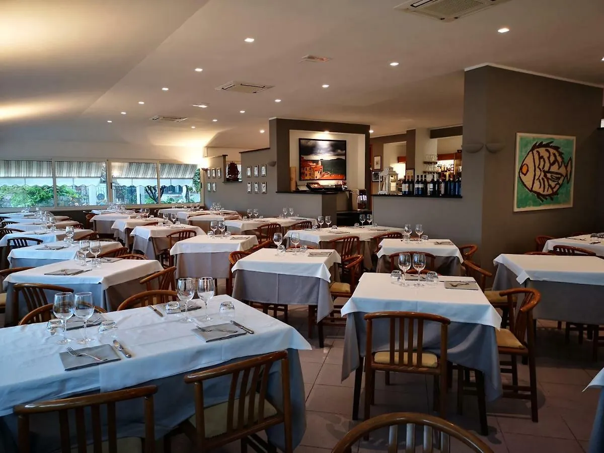 Miramaretellaro Hotel 2*, Tellaro Olaszország